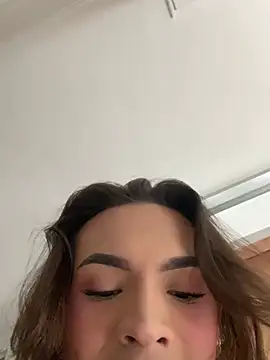 Snapshot of miss_Ari chatting on January 1, 7:10 pm miss Ari online show from January 1, 7:10 pm