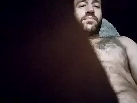 Snapshot of workhard87 chatting on December 2, 1:14 am workhard87 online show from December 2, 1:14 am