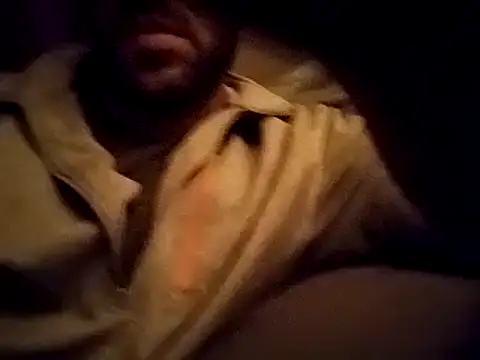 Snapshot of workhard87 chatting on January 7, 8:31 pm workhard87 online show from January 7, 8:31 pm