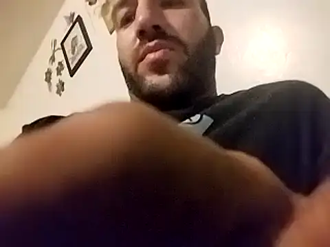 Snapshot of workhard87 chatting on March 10, 2:37 pm workhard87 online show from March 10, 2:37 pm