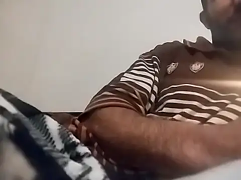 Snapshot of workhard87 chatting on March 14, 4:51 pm workhard87 online show from March 14, 4:51 pm