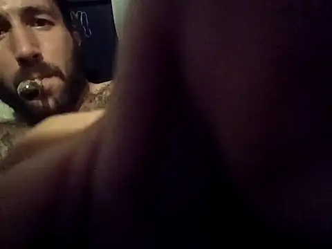 Snapshot of workhard87 chatting on September 29, 3:28 pm workhard87 online show from September 29, 3:28 pm