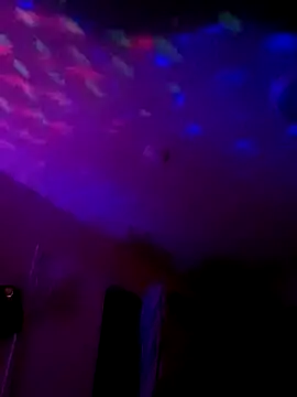 Snapshot of workhard87 chatting on October 8, 2:14 pm workhard87 online show from October 8, 2:14 pm