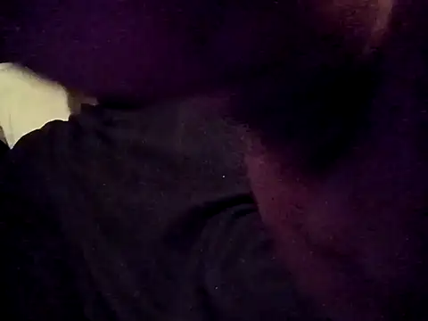 Snapshot of workhard87 chatting on October 30, 3:08 am workhard87 online show from October 30, 3:08 am