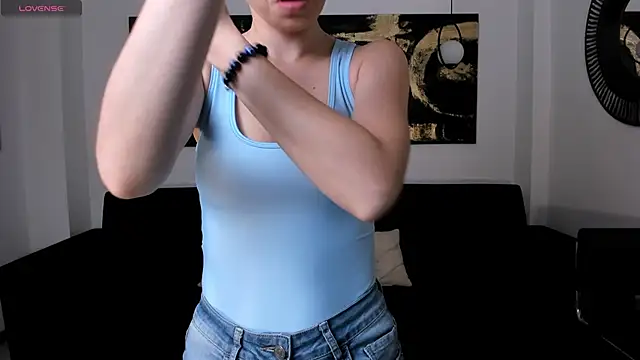 Snapshot of StacyWoods chatting on May 20, 11:38 am StacyWoods online show from May 20, 11:38 am