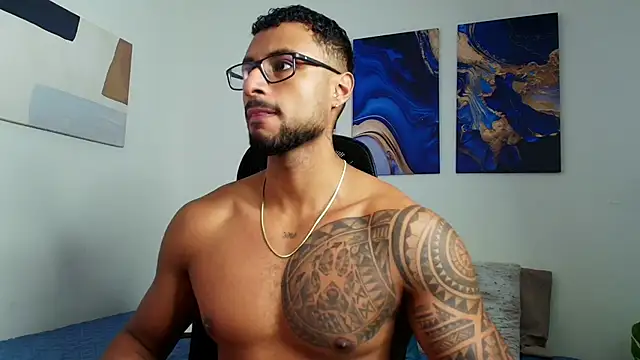 Snapshot of LiamGarcia1 chatting on September 10, 2:06 pm LiamGarcia1 online show from September 10, 2:06 pm