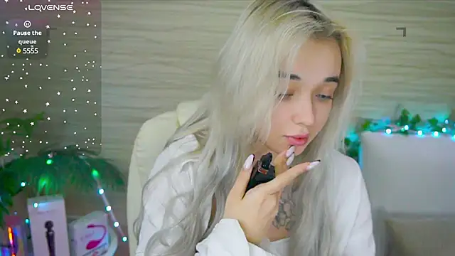 Ashley S online show from February 12, 2:14 am