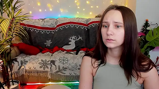 Snapshot of HotCaramellsTV chatting on December 31, 9:21 am HotCaramellsTV online show from December 31, 9:21 am