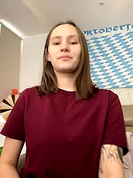 Snapshot of HotCaramellsTV chatting on October 4, 9:40 am HotCaramellsTV online show from October 4, 9:40 am