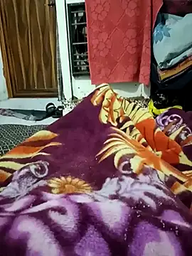 pintuS40 online show from January 10, 6:49 pm