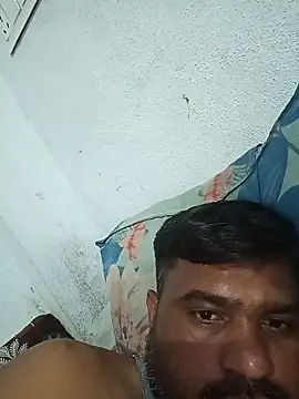 pintuS40 online show from January 11, 4:14 pm