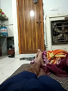 pintuS40 online show from January 17, 2:07 pm