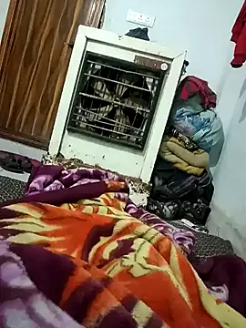 pintuS40 online show from January 26, 10:46 pm