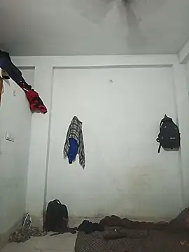 pintuS40 online show from March 22, 1:43 am