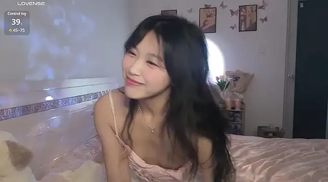 Luminous163 online show from January 3, 3:44 pm