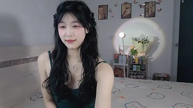 Luminous163 online show from March 19, 4:13 pm