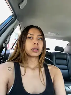 Im sophia1 online show from January 12, 2:30 pm