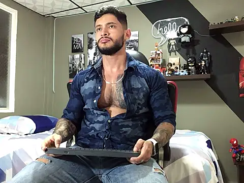 marcel crawford96 online show from March 17, 1:50 pm