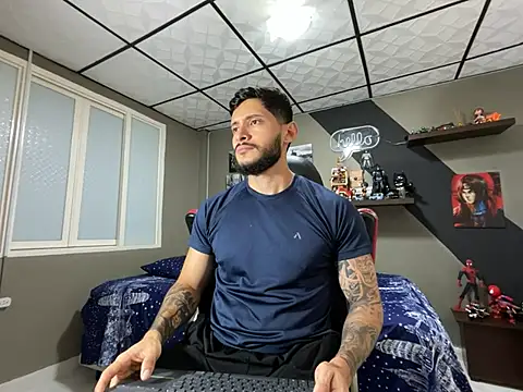 Snapshot of marcel_crawford96 chatting on June 15, 2:19 pm marcel crawford96 online show from June 15, 2:19 pm