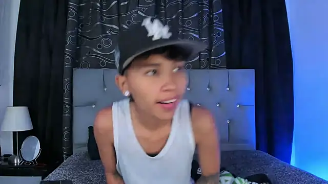 nova sex01 online show from January 18, 7:17 am