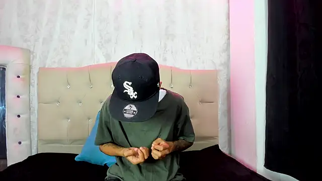 nova sex01 online show from November 19, 4:45 am