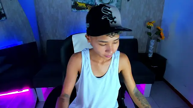 nova sex01 online show from February 15, 4:53 am