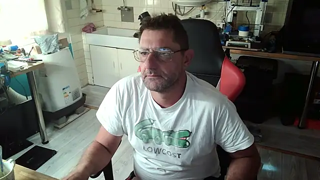 snork80 online show from October 11, 8:24 am