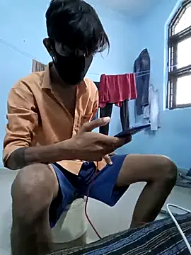 Snapshot of Shubu_76 chatting on October 12, 8:57 am Shubu 76 online show from October 12, 8:57 am