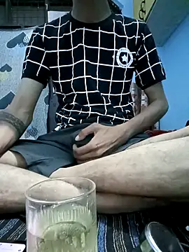 Snapshot of Shubu_76 chatting on October 18, 2:51 pm Shubu 76 online show from October 18, 2:51 pm