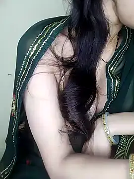 Snapshot of Fair-magic-woman chatting on December 21, 10:28 am Fair-magic-woman online show from December 21, 10:28 am