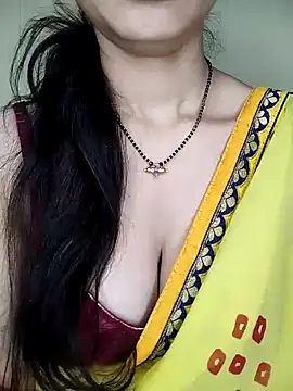 Snapshot of Fair-magic-woman chatting on January 10, 7:21 pm Fair-magic-woman online show from January 10, 7:21 pm