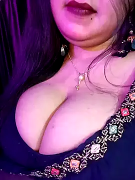 Suhanakhan00 online show from January 31, 10:10 am