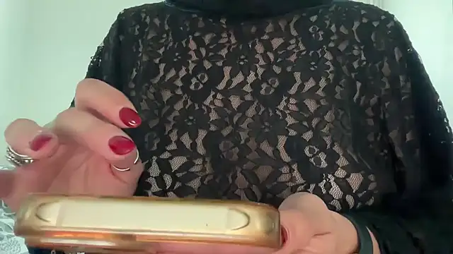 Serena 4you online show from October 18, 4:19 pm