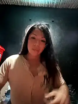 Karenn12 online show from February 14, 9:33 pm