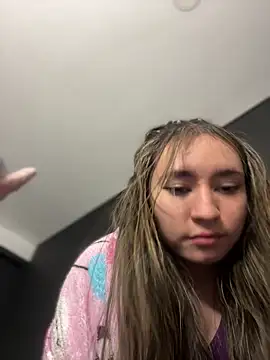 Sophie LS online show from March 22, 7:47 am