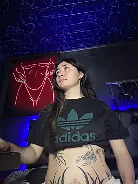 Sophie LS online show from April 7, 3:18 am