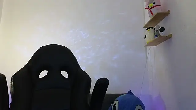 Snapshot of Alissfressa chatting on April 23, 12:56 am Alissfressa online show from April 23, 12:56 am