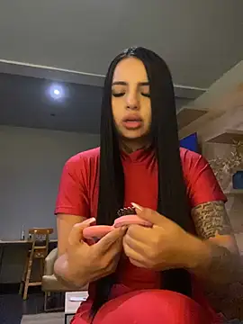 Snapshot of Alissfressa chatting on July 6, 3:47 am Alissfressa online show from July 6, 3:47 am