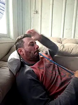 KAZADO LIBERAL online show from October 20, 3:56 pm