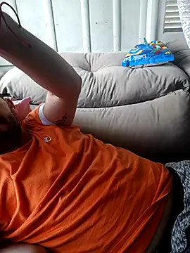 KAZADO LIBERAL online show from November 4, 3:11 pm