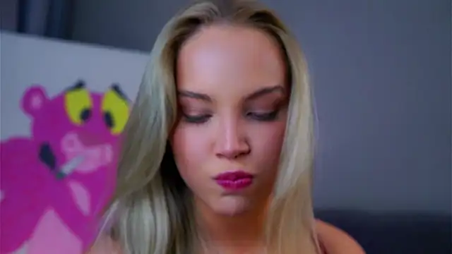 Snapshot of AftonConnett chatting on November 24, 1:05 am AftonConnett online show from November 24, 1:05 am