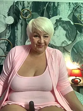 Laura Millf online show from September 21, 12:07 pm