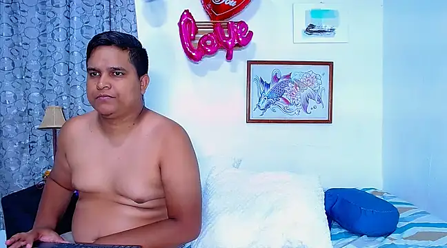 lucasandSofi online show from March 22, 3:41 am