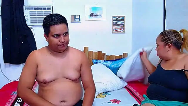 lucasandSofi online show from February 22, 10:19 pm