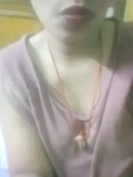 NairaSaxena online show from July 26, 5:42 pm