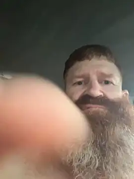 Redfurr69 online show from December 13, 11:39 pm