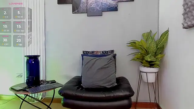 thomas eliotts online show from March 5, 8:21 pm