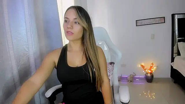 Sara lopez 28 online show from February 19, 3:27 pm