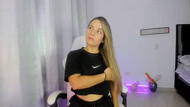 Sara lopez 28 online show from February 28, 10:20 am