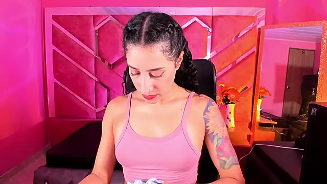 Eimy Sexy  online show from November 25, 2:39 pm